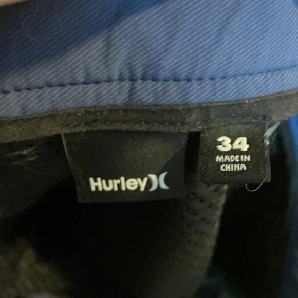Hurley Shorts - Picture 3 of 3